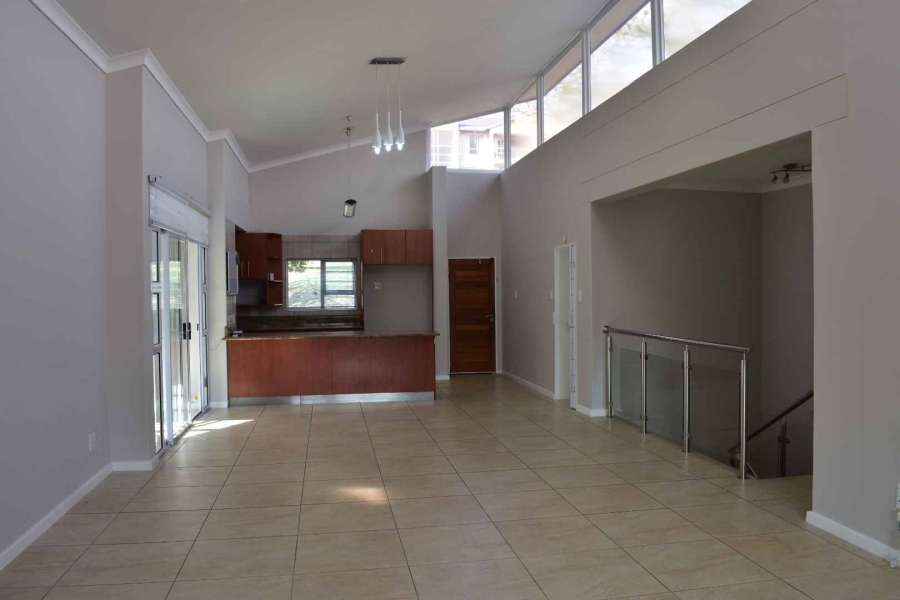 4 Bedroom Property for Sale in Beacon Bay Eastern Cape